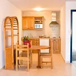 アパートホテル Costa Mar 3*