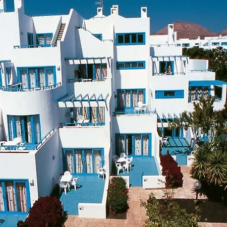Costa Mar 3*
